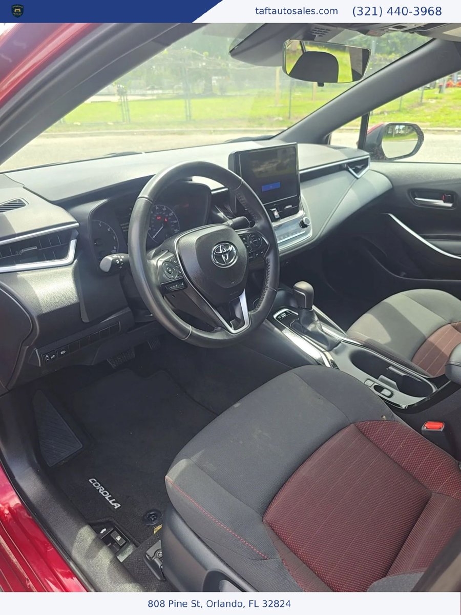 Used 2025 Toyota Corolla SE FWD image 18