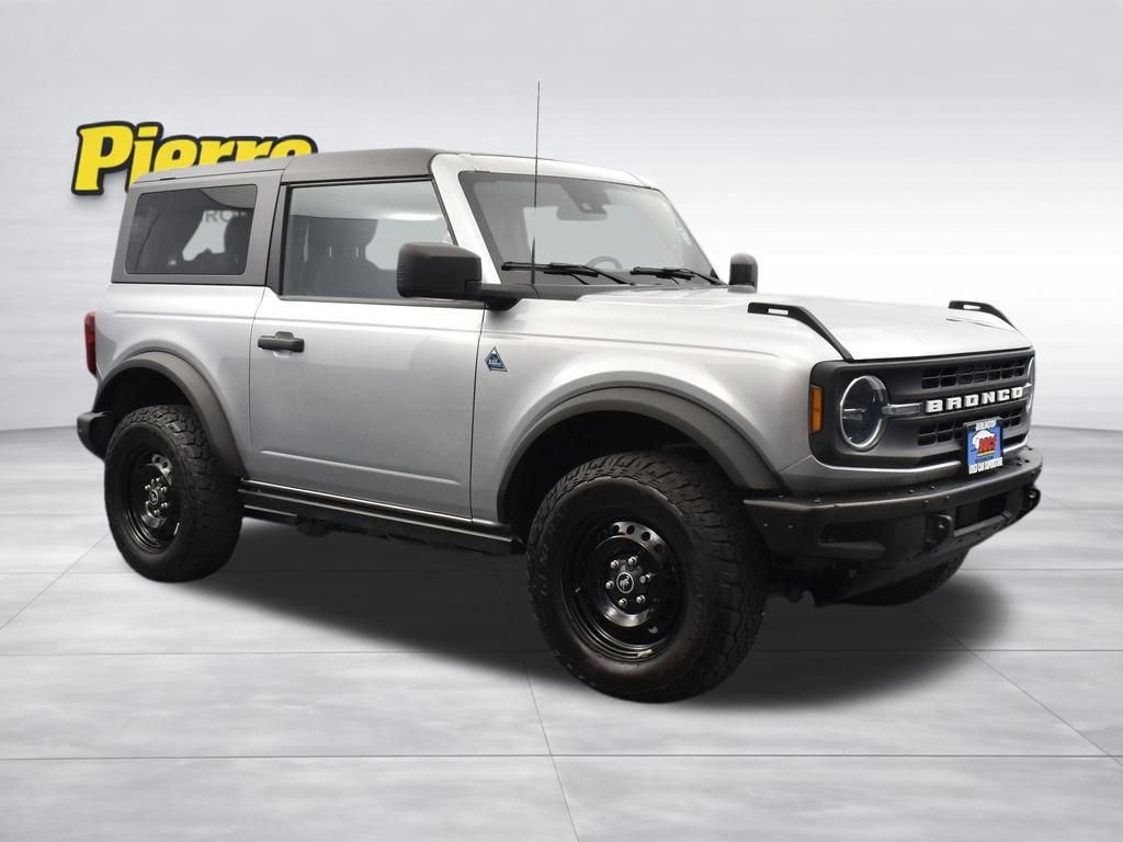 Used 2022 Ford Bronco Black Diamond AWD/4WD image 3