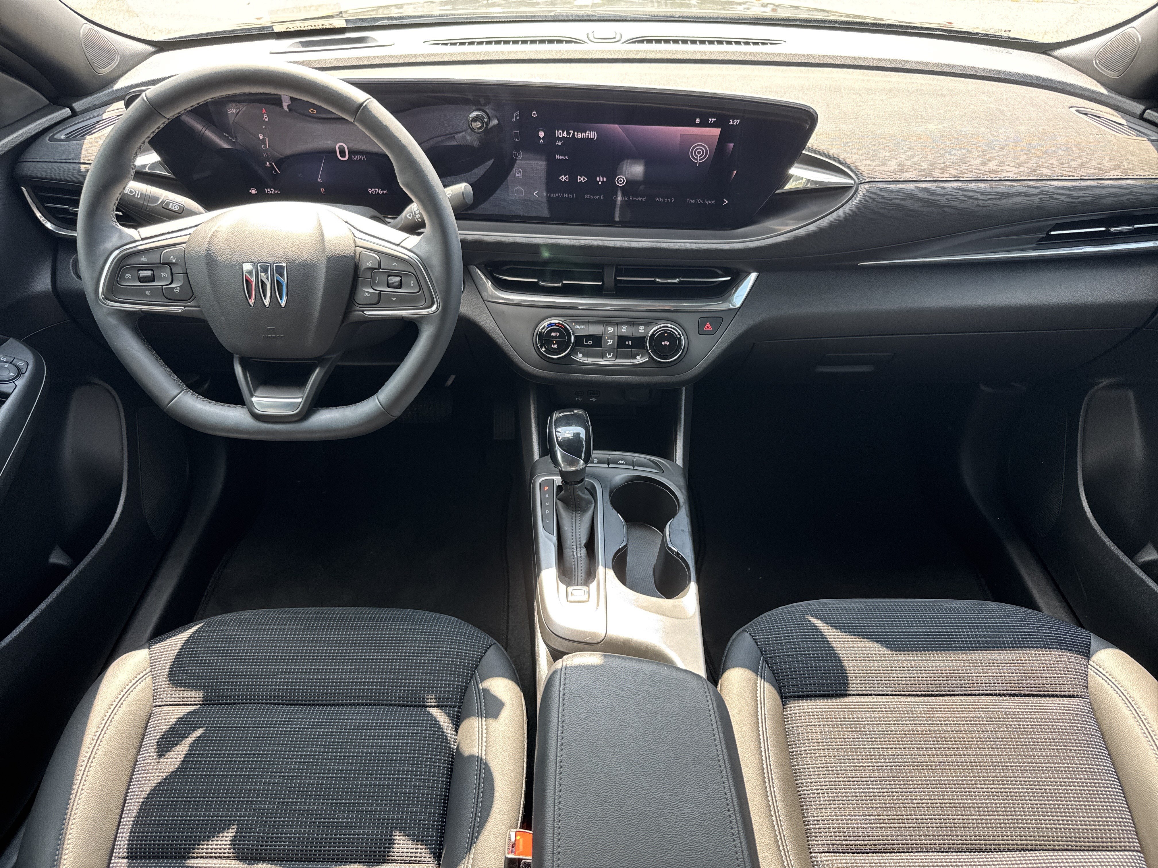 Used 2025 Buick Envista Preferred w/ Convenience I Package FWD image 26