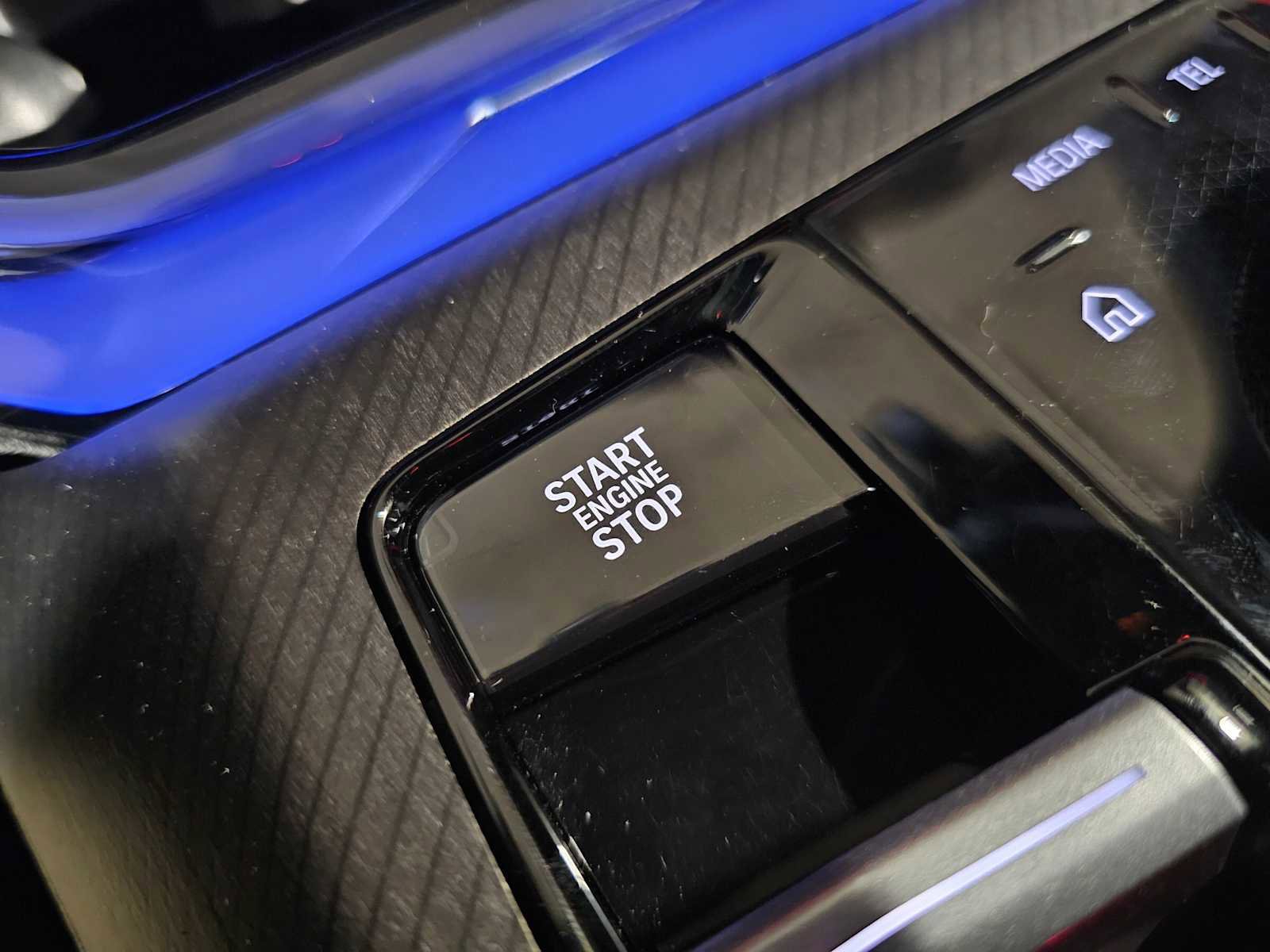 Used 2025 BMW X3 M50 w/ Premium Package image 27