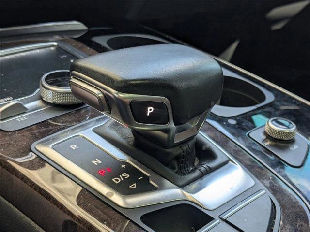 Used 2019 Audi Q7 3.0T Premium Plus w/ Premium Plus Package AWD/4WD image 8