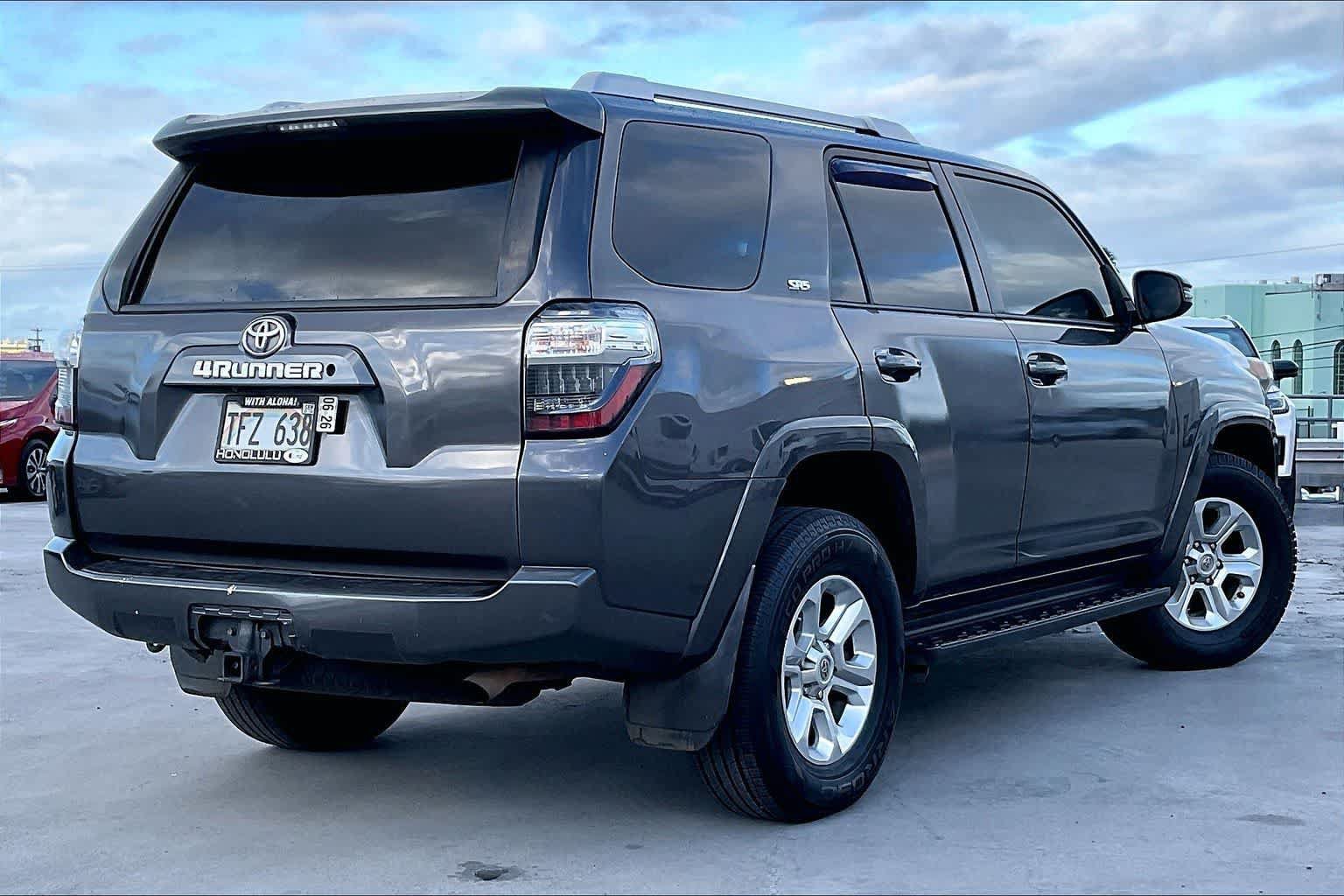 Used 2018 Toyota 4Runner SR5 Premium RWD image 22