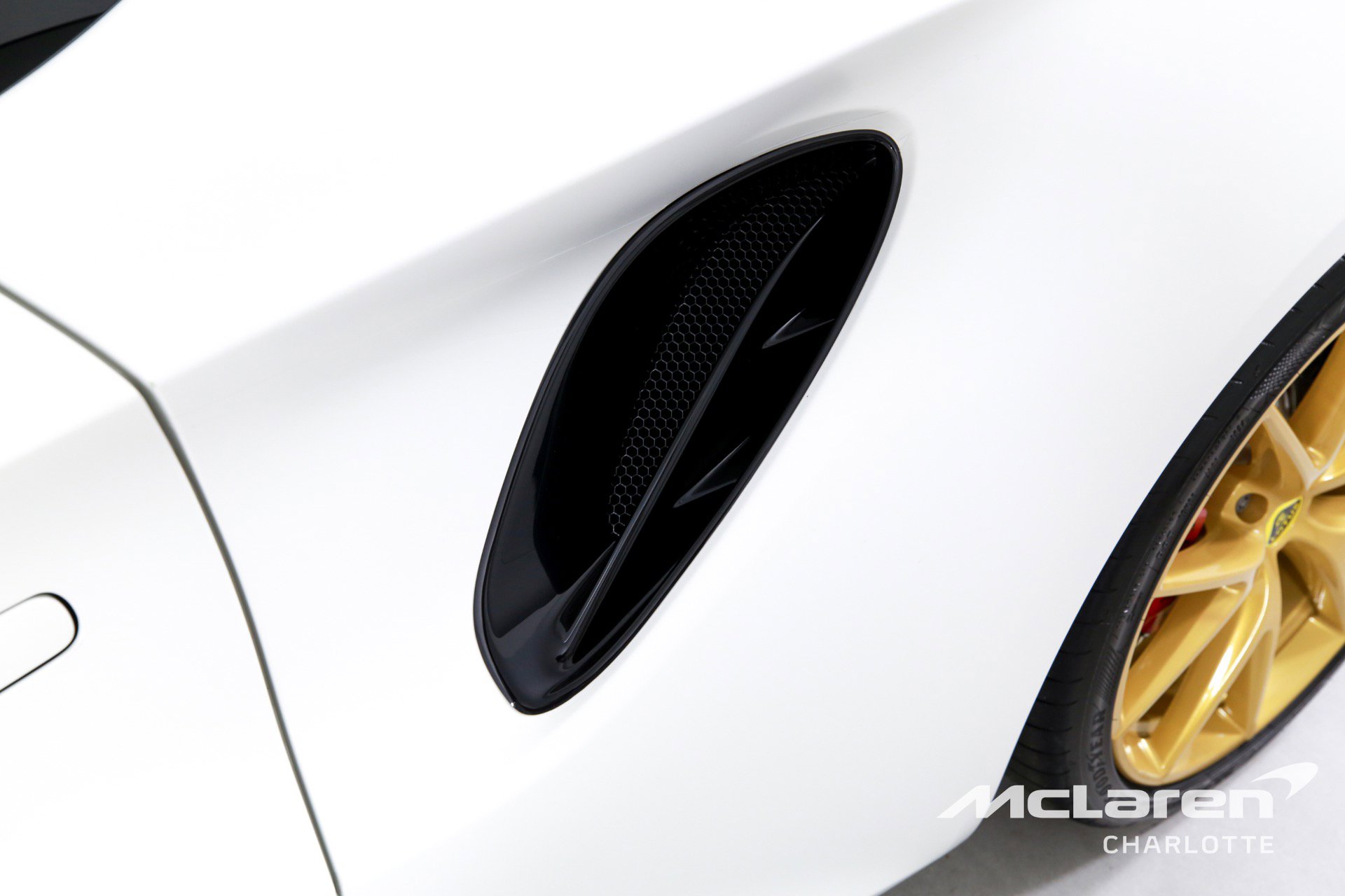 Used 2024 Lotus Emira First Edition image 31