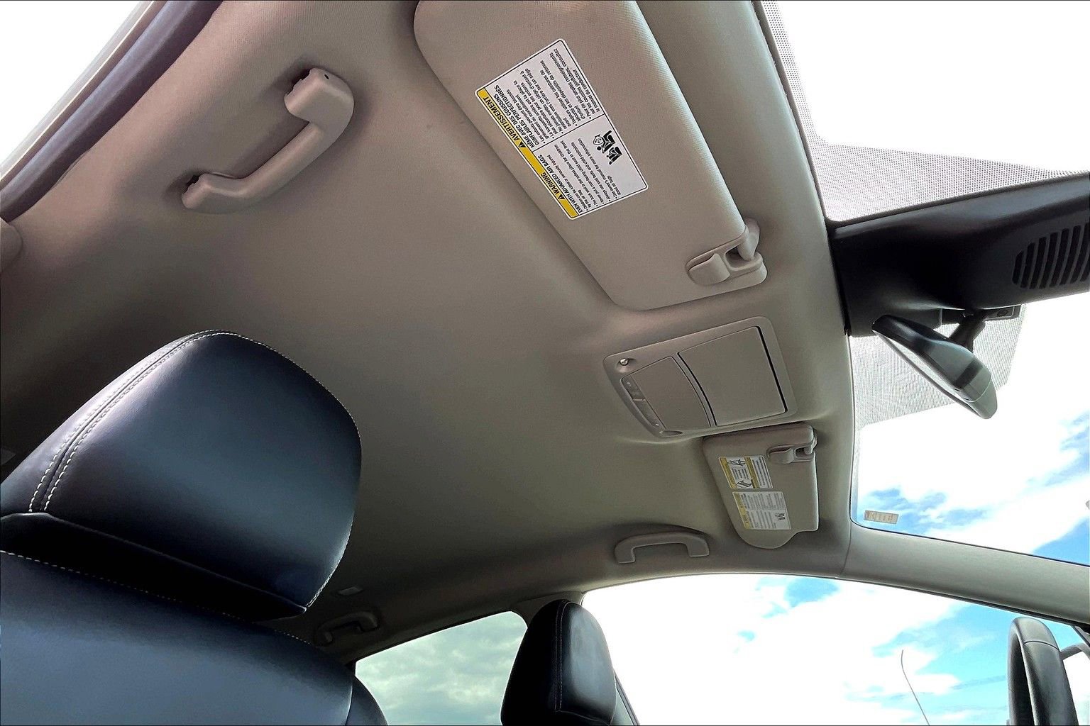 Used 2023 Nissan Murano SV image 26