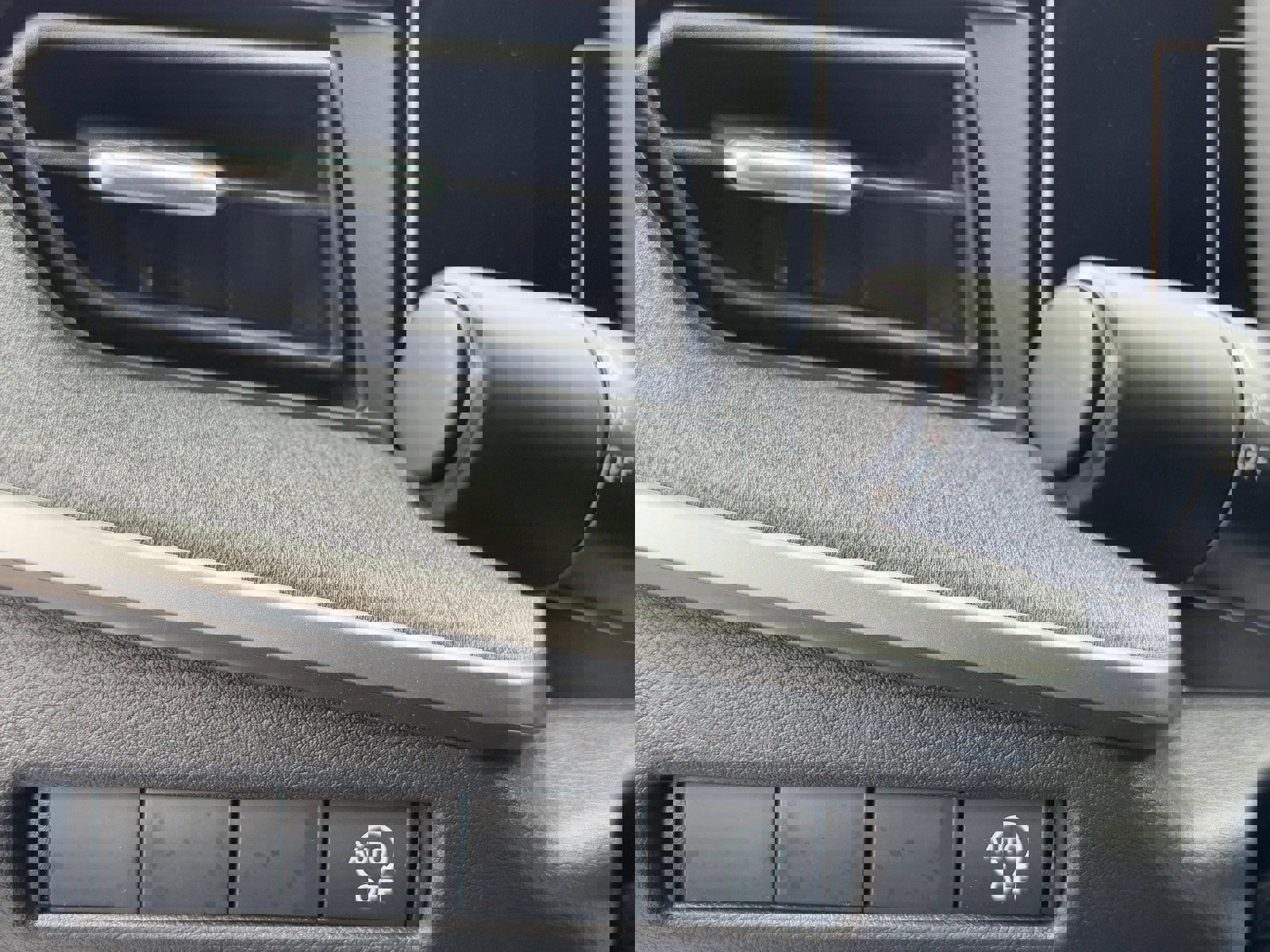 New 2026 Nissan Kicks SV image 28