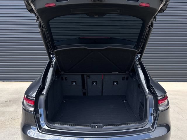 Certified 2025 Porsche Macan S AWD/4WD image 26
