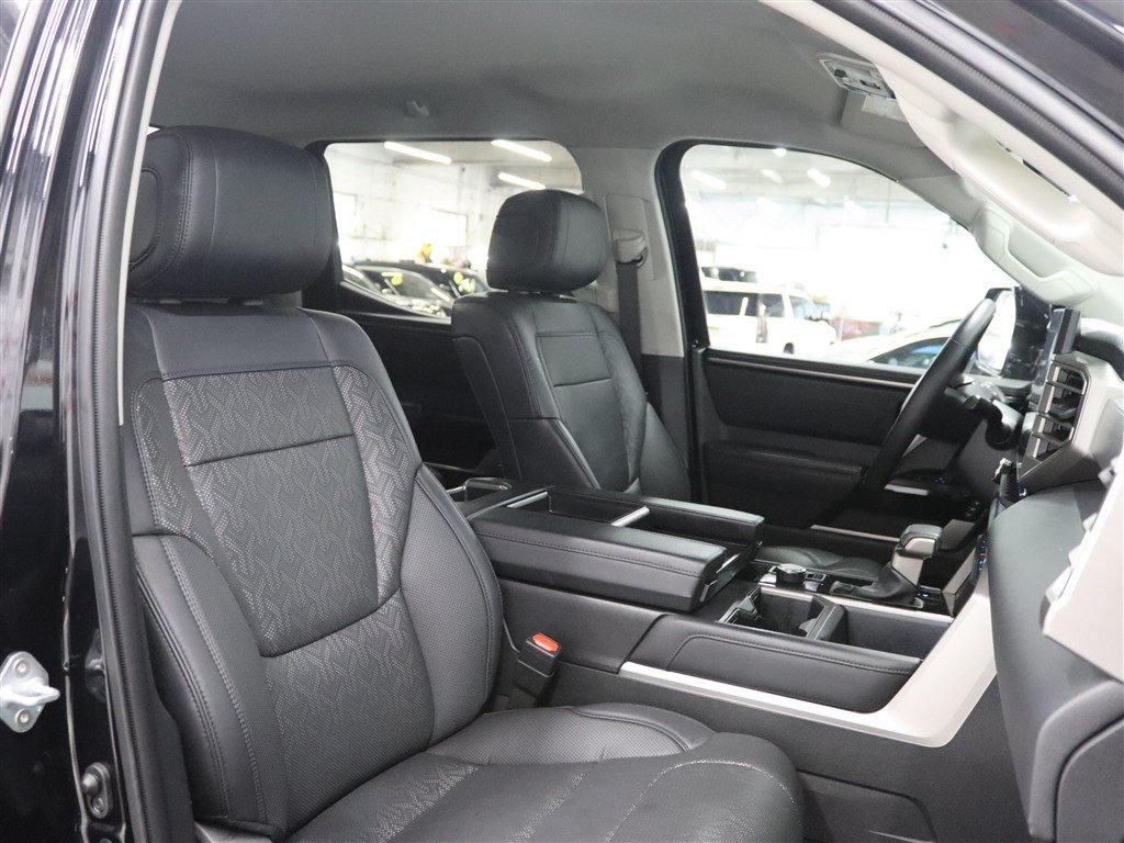 Used 2023 Toyota Tundra Limited AWD/4WD image 25