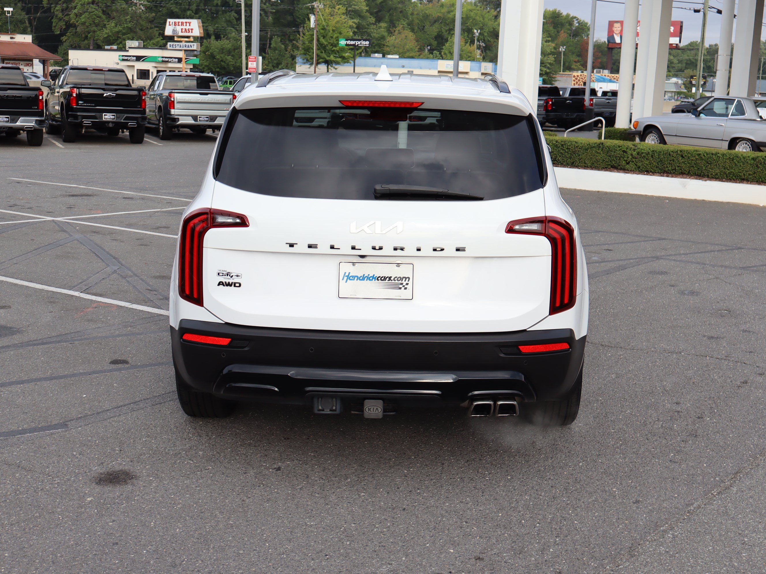 Used 2022 Kia Telluride EX w/ EX Premium Package AWD/4WD image 9