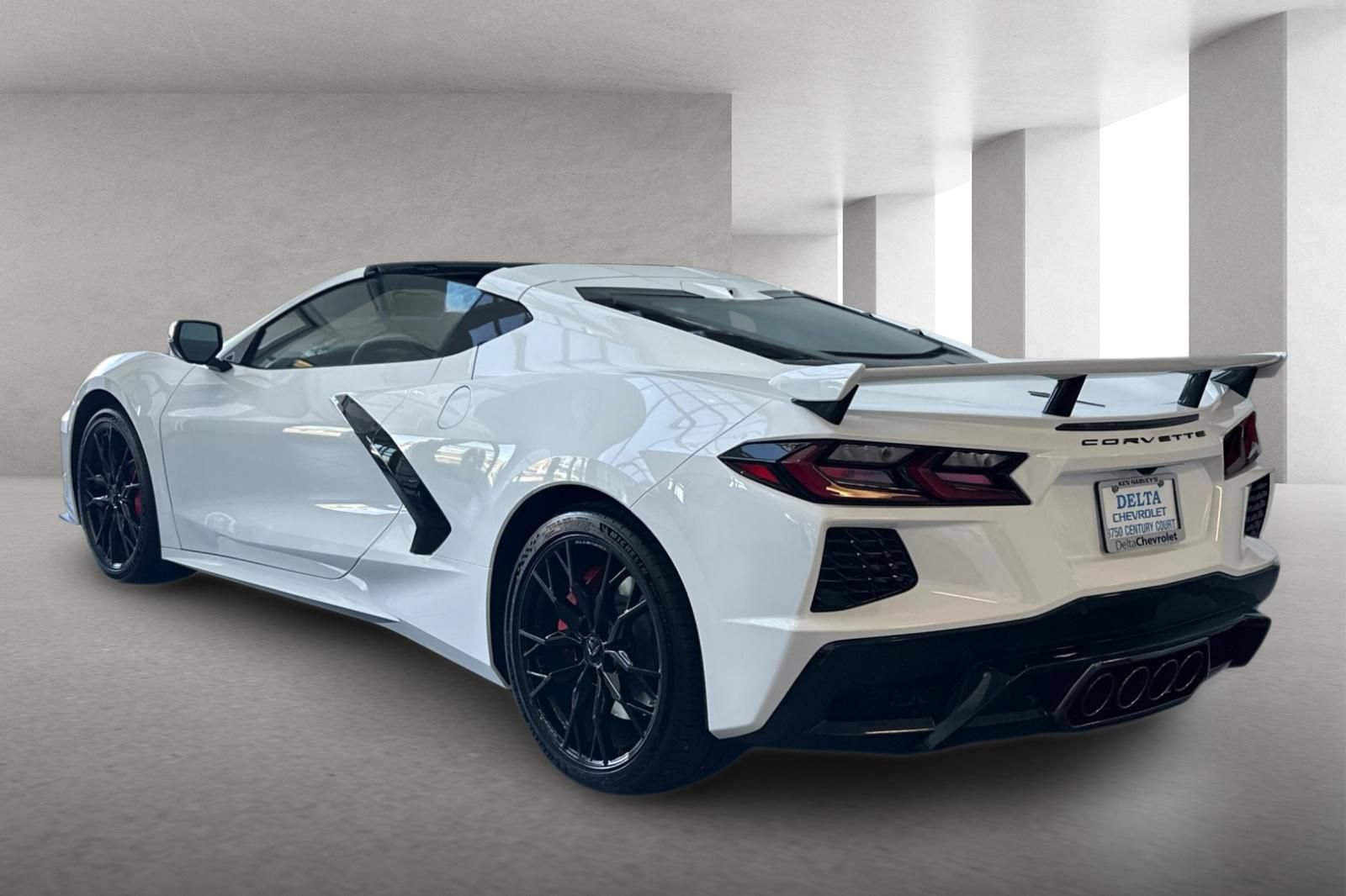 New 2027 Chevrolet Corvette Stingray Coupe w/ Z51 Performance Package RWD image 6