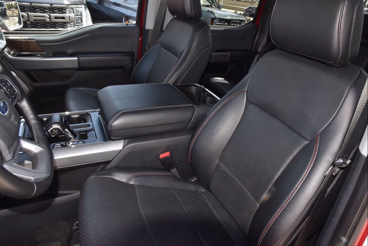 Used 2022 Ford F150 Lariat image 32