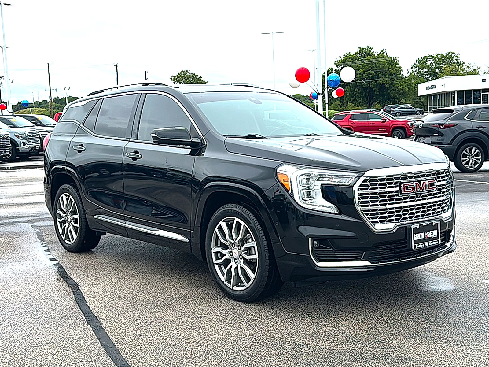 Used 2022 GMC Terrain Denali w/ Denali Premium Package AWD/4WD image 10