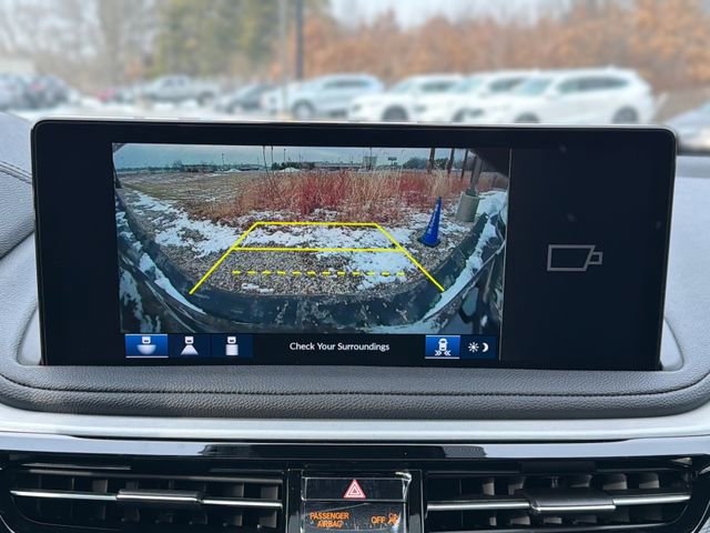 Used 2026 Acura MDX SH-AWD image 14