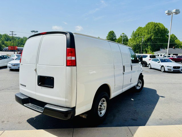 Used 2020 Chevrolet Express 2500 w/ Driver Convenience Package image 4