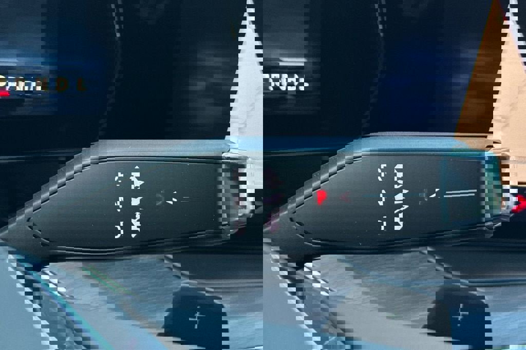 New 2026 Chevrolet Suburban LS image 23