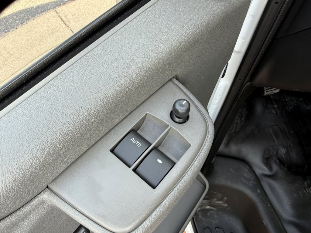 New 2027 Chevrolet Express 2500 Extended w/ Driver Convenience Package RWD image 11