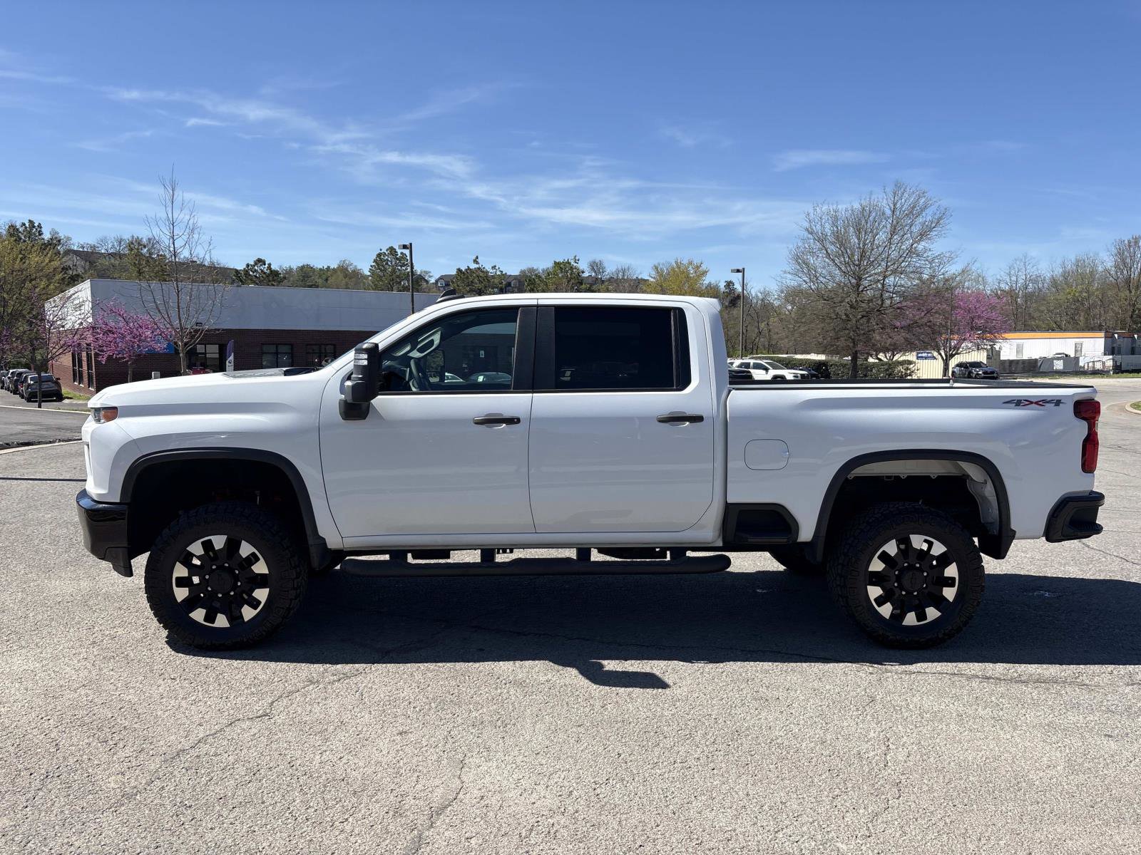 Used 2020 Chevrolet Silverado 2500 Custom w/ Custom Value Package image 5