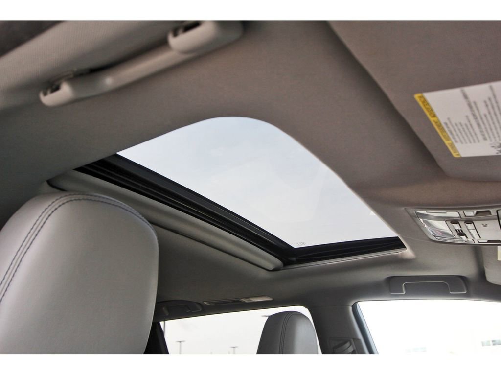 Used 2016 Toyota Highlander XLE FWD image 33
