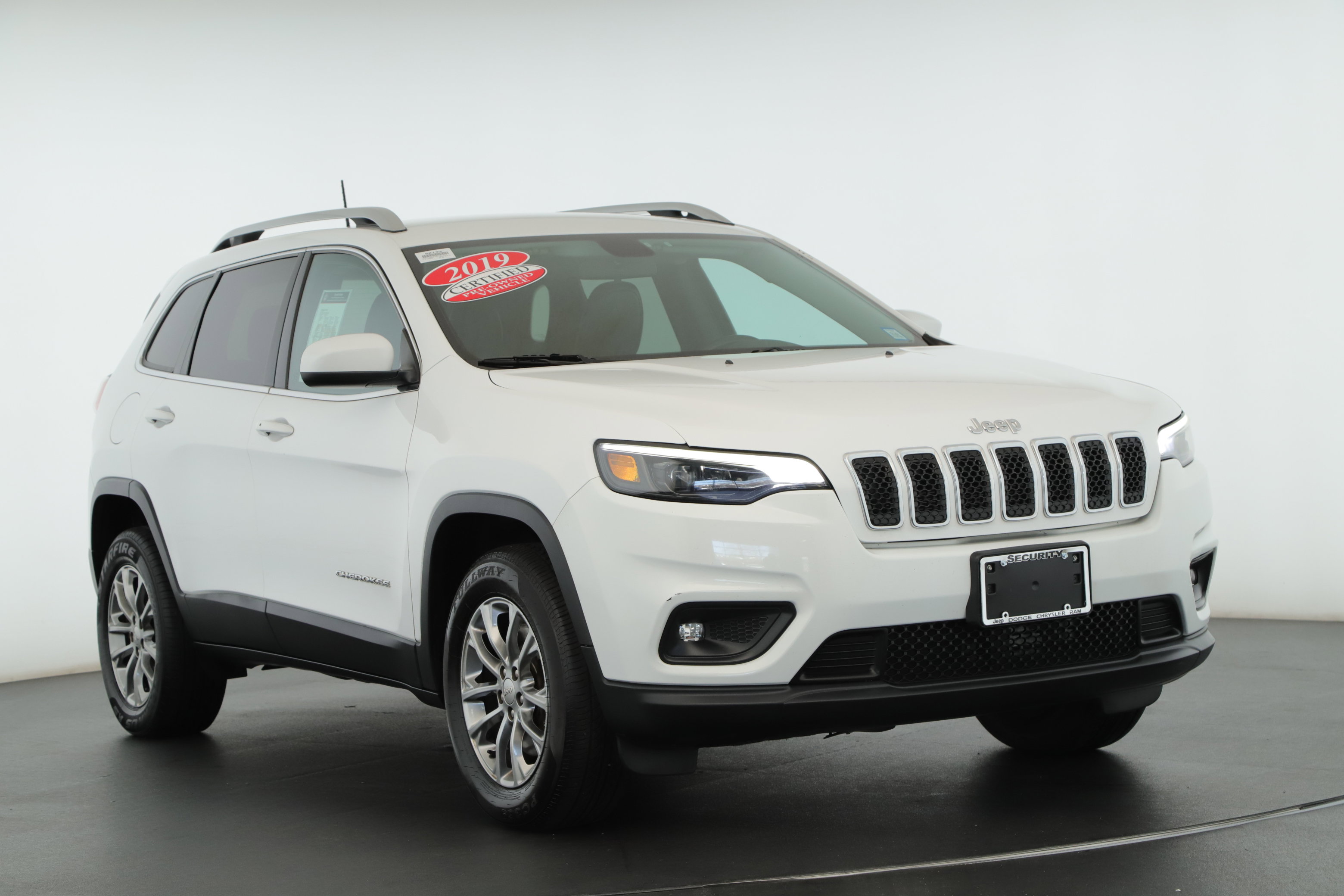 Used 2019 Jeep Cherokee Latitude Plus
