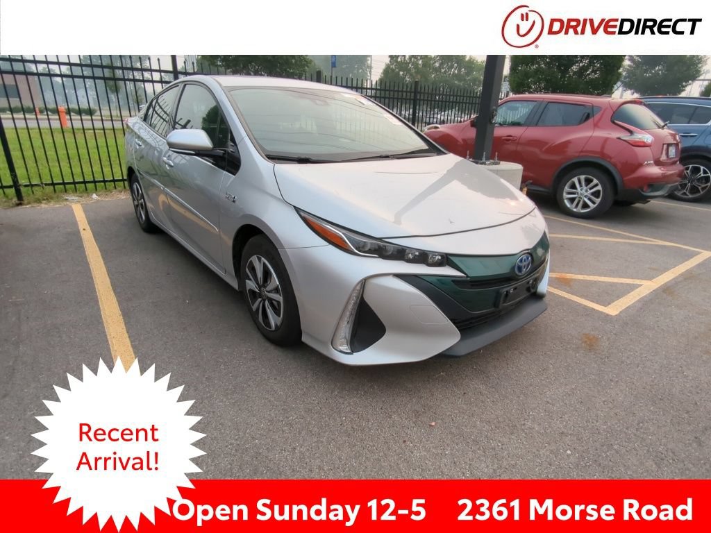 Used 2018 Toyota Prius Prime Plus w/ Protection Package FWD image 1