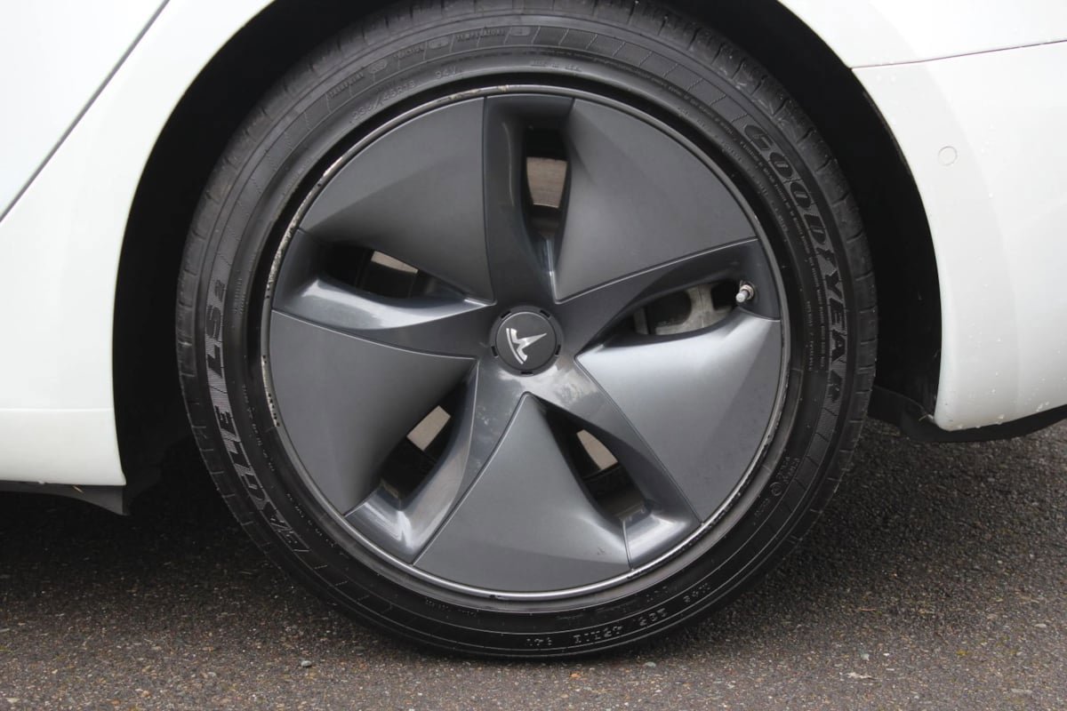 Used 2019 Tesla Model 3 Long Range AWD/4WD image 27