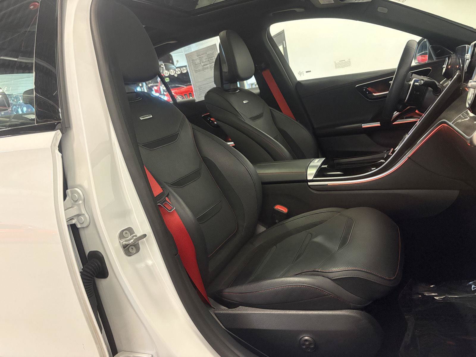 Used 2025 Mercedes-Benz C 43 AMG 4MATIC Sedan image 57