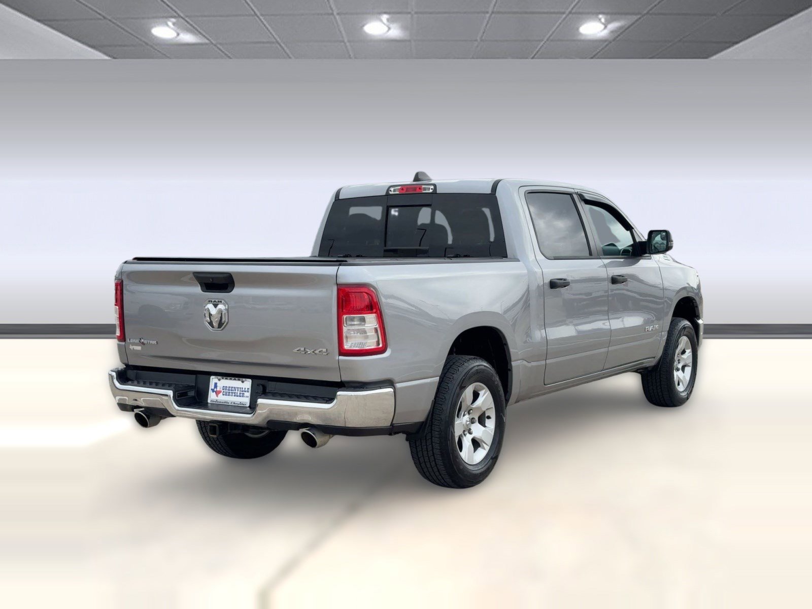 Used 2024 RAM 1500 Lone Star image 9