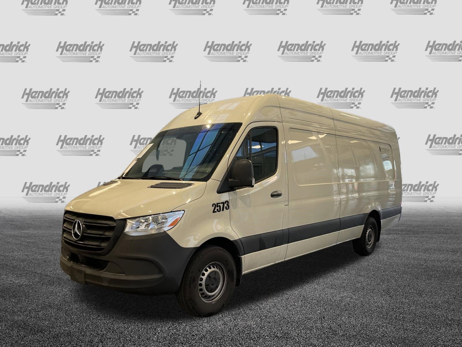 Used 2025 Mercedes-Benz Sprinter 2500 image 6