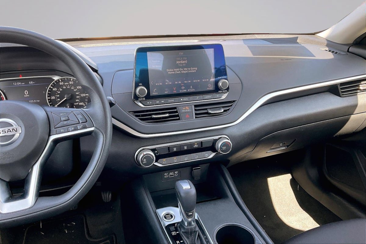 Used 2020 Nissan Altima 2.5 S FWD image 6