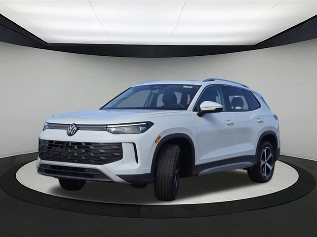 New 2026 Volkswagen Tiguan SE image 3