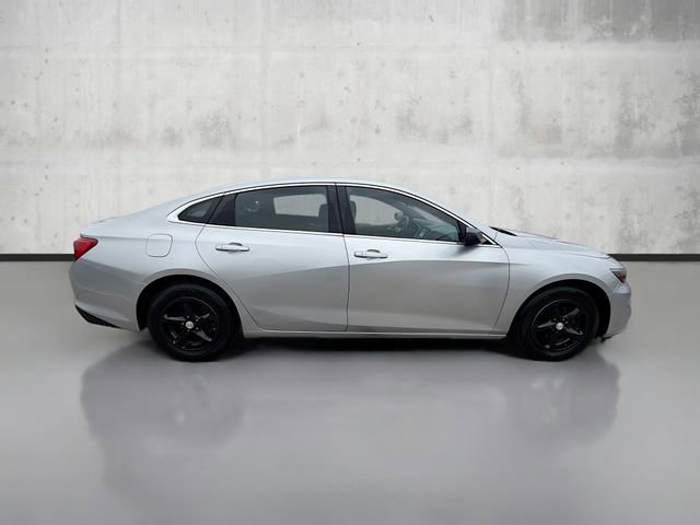 Used 2016 Chevrolet Malibu LS image 4