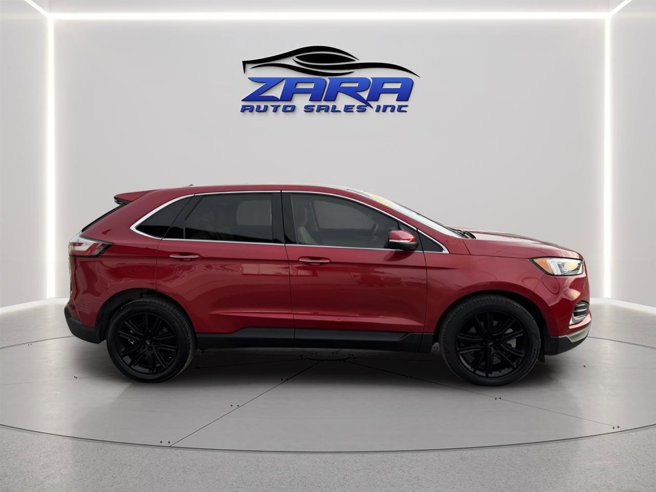Used 2024 Ford Edge Titanium w/ Equipment Group 301A image 7