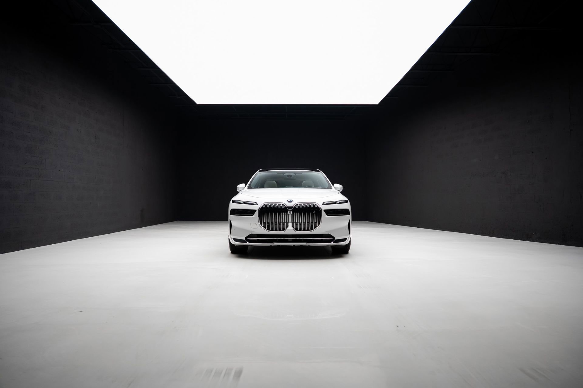 Used 2024 BMW i7 xDrive60 image 86