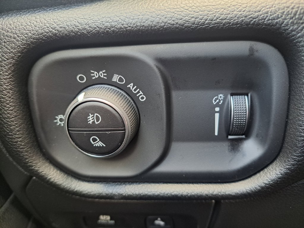 New 2026 RAM 1500 Big Horn AWD/4WD image 18