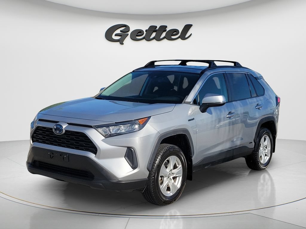 Certified 2020 Toyota RAV4 LE AWD/4WD image 1