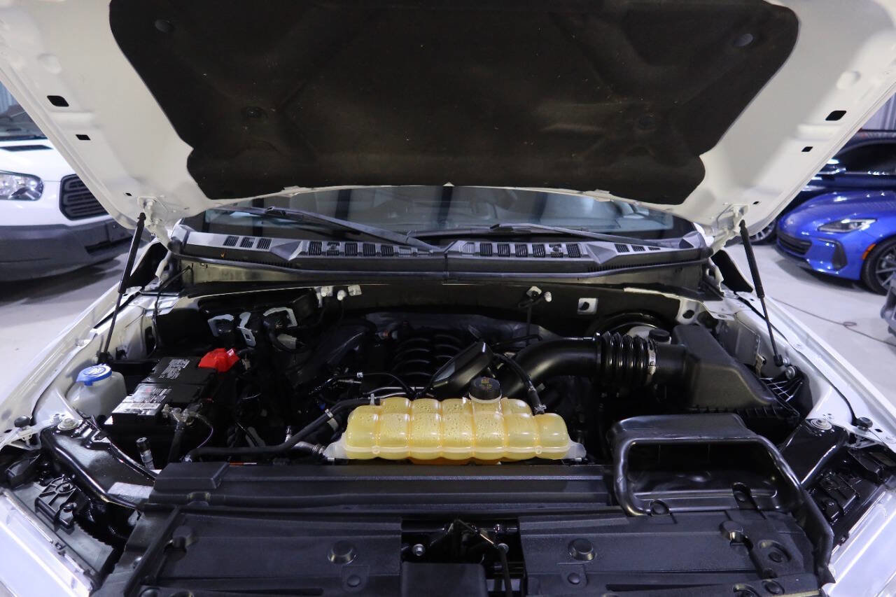 Used 2020 Ford F150 XLT w/ Equipment Group 301A Mid image 9