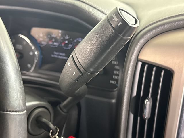 Used 2018 GMC Sierra 2500 Denali w/ Duramax Plus Package AWD/4WD image 43