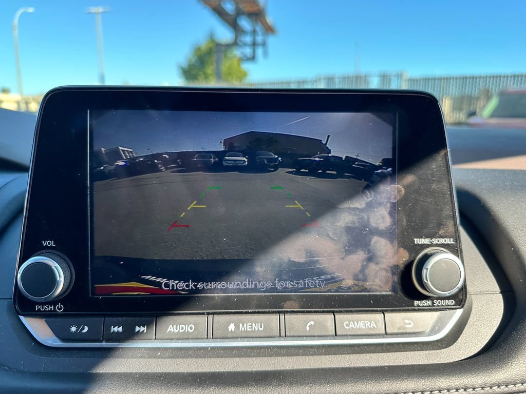 Used 2023 Nissan Rogue SV w/ SV Premium B Package FWD image 13