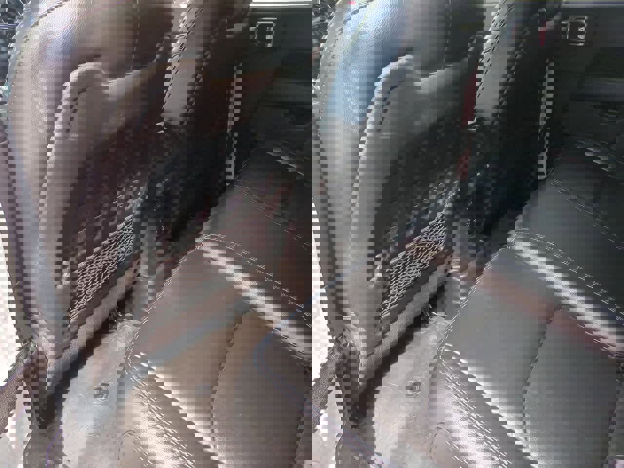 Used 2022 Jeep Wrangler Unlimited Rubicon 4xe w/ Cold Weather Group image 19