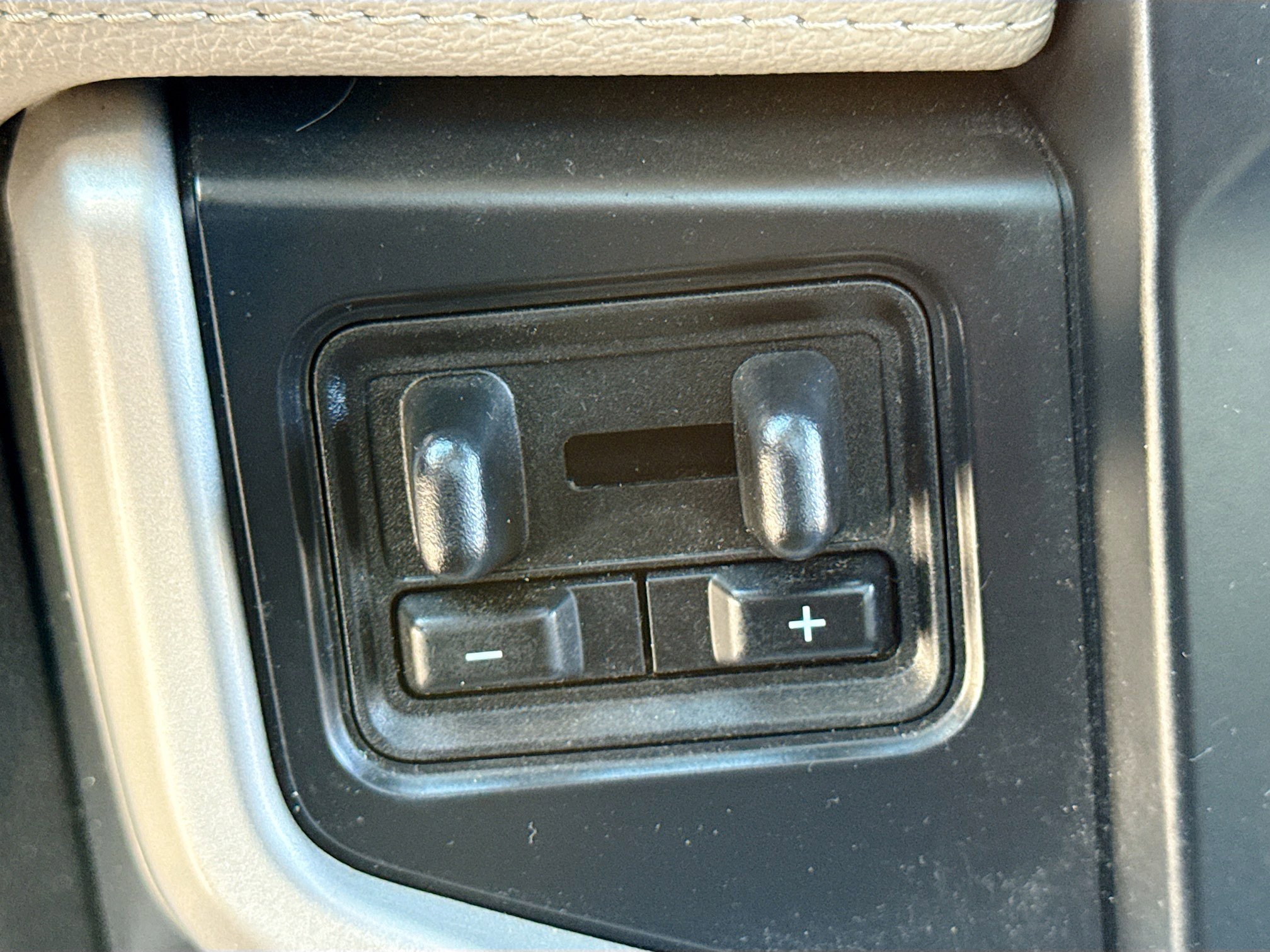 Certified 2022 Ford Expedition Max Limited image 10