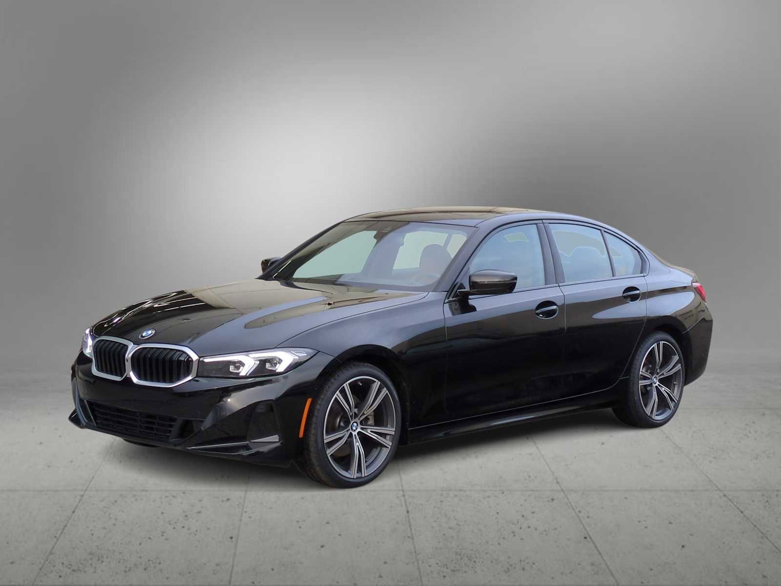 Certified 2023 BMW 330i xDrive Sedan w/ Premium Package image 4