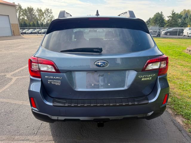 Used 2017 Subaru Outback 2.5i Premium image 2