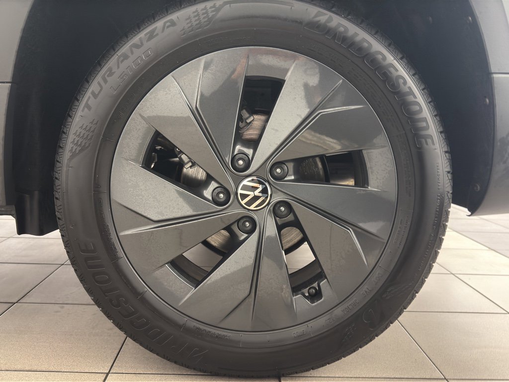 New 2026 Volkswagen Taos S image 31