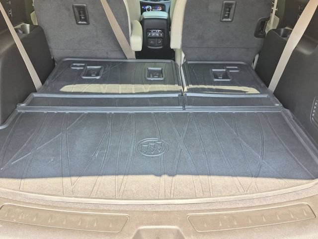 Certified 2020 Buick Enclave Premium w/ Sun and Sites Package AWD/4WD image 24
