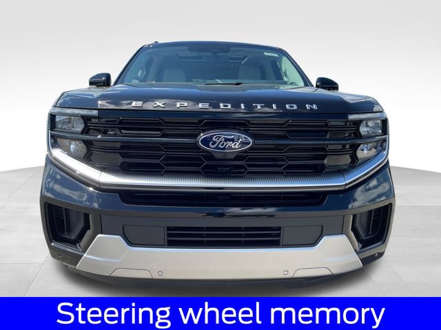 New 2026 Ford Expedition Platinum w/ Platinum Ultimate Package AWD/4WD image 8