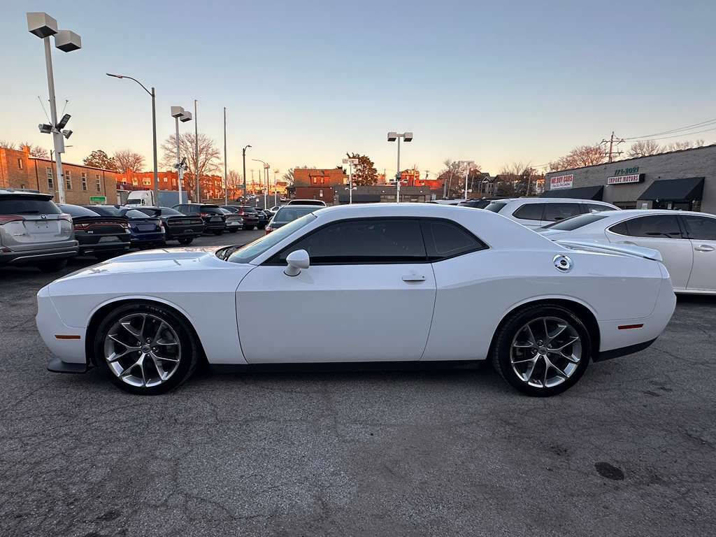 Used 2022 Dodge Challenger GT image 5