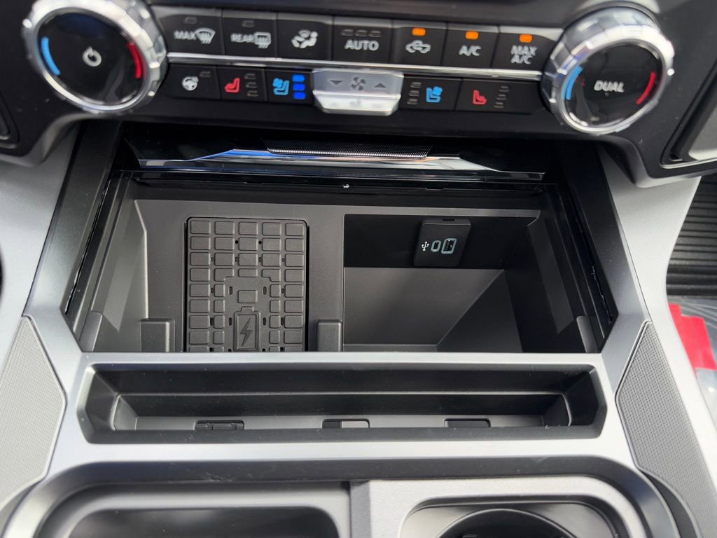 New 2026 Ford F250 Lariat image 33