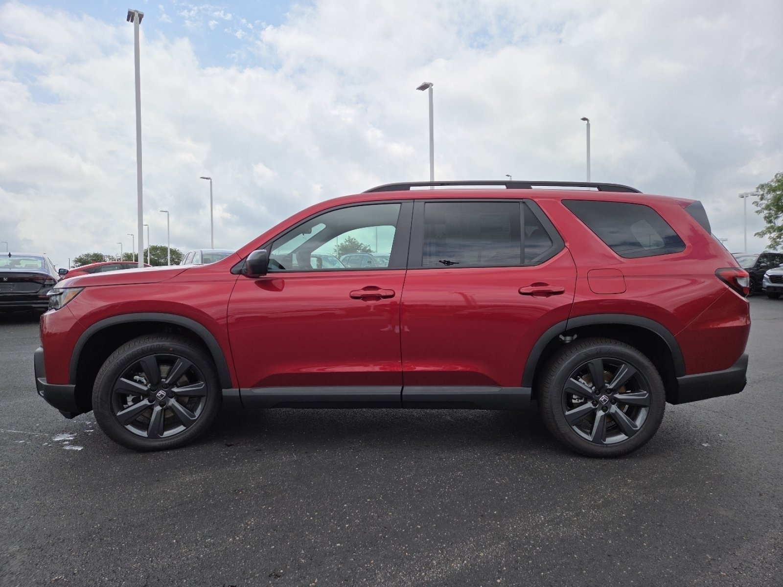 New 2026 Honda Pilot Sport image 14