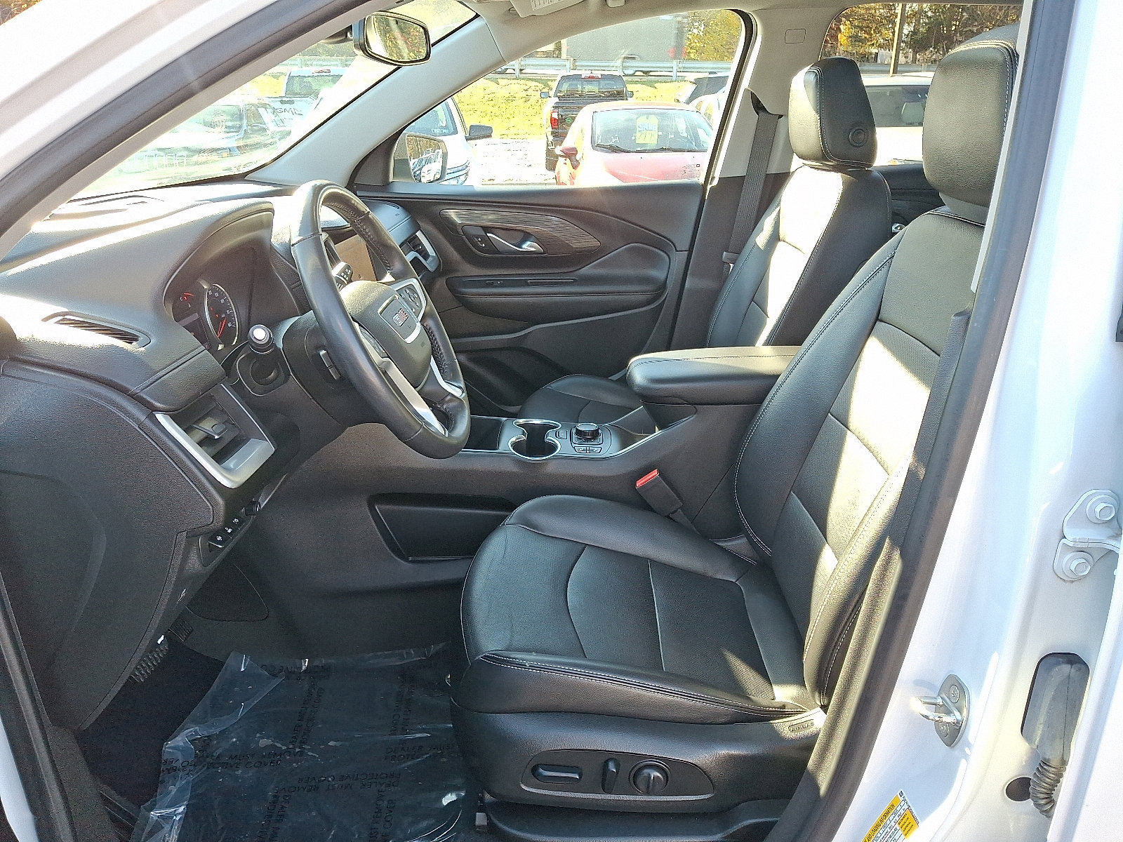 Used 2022 GMC Terrain SLT w/ Infotainment Package II image 14