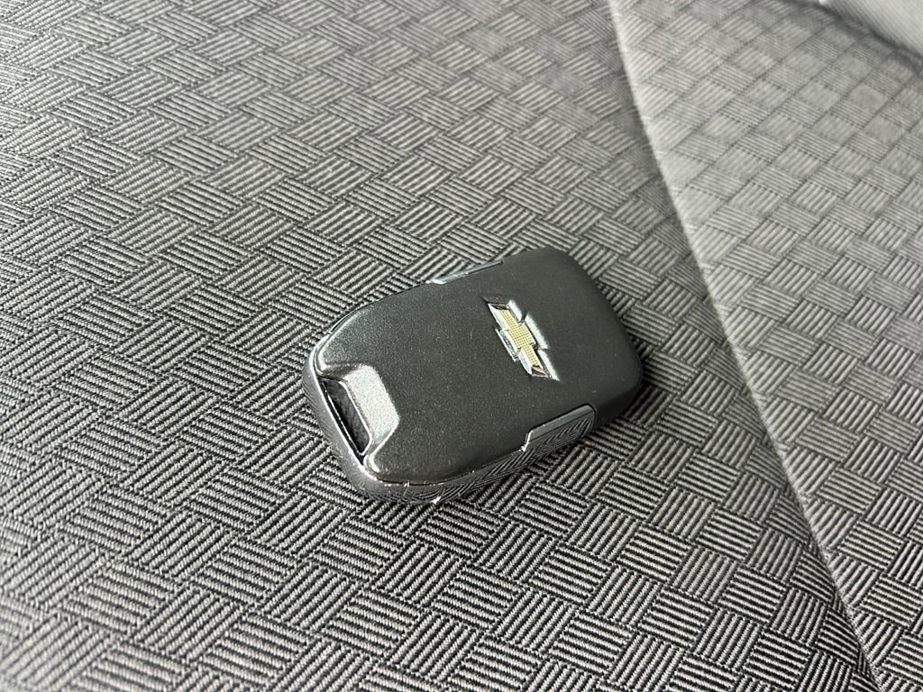 Used 2022 Chevrolet Silverado 1500 LT Trail Boss w/ Convenience Package II image 33