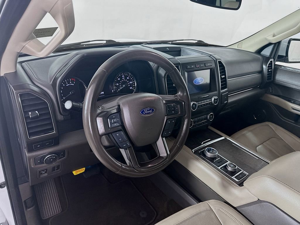 Used 2021 Ford Expedition Max Limited image 31